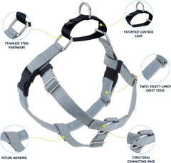 2 Hounds Design Freedom dog harness close-up showing the front O-ring.