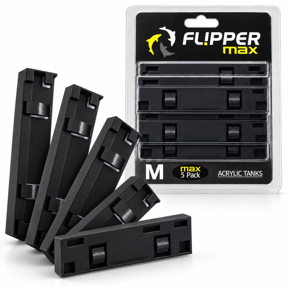 FL!PPER Max replacement scraper blades shown with the package front.