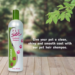 PET SILK Rainforest Clean Shampoo with its Vitamin E formula highlighted.