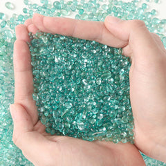 T4U green glass aquarium pebbles shown together in a product view.