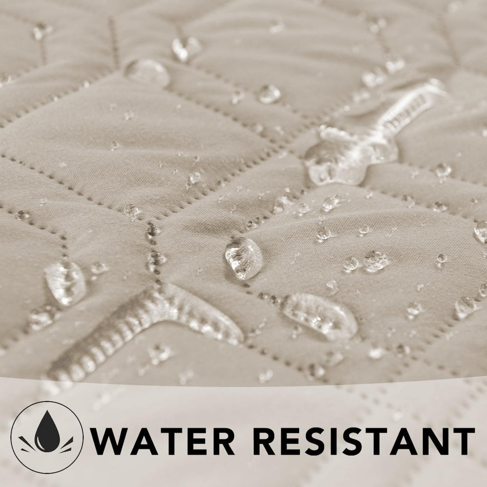 Close-up of the microfiber surface on the Ameritex waterproof dog bed cover.