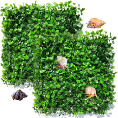 Anranmm hermit crab turf mat shown from the front with its green artificial grass surface.