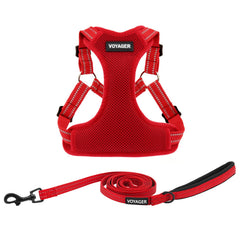 Best Pet Supplies Voyager harness shown from the front in red.