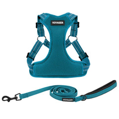 Best Pet Supplies Voyager dog harness shown from the front.