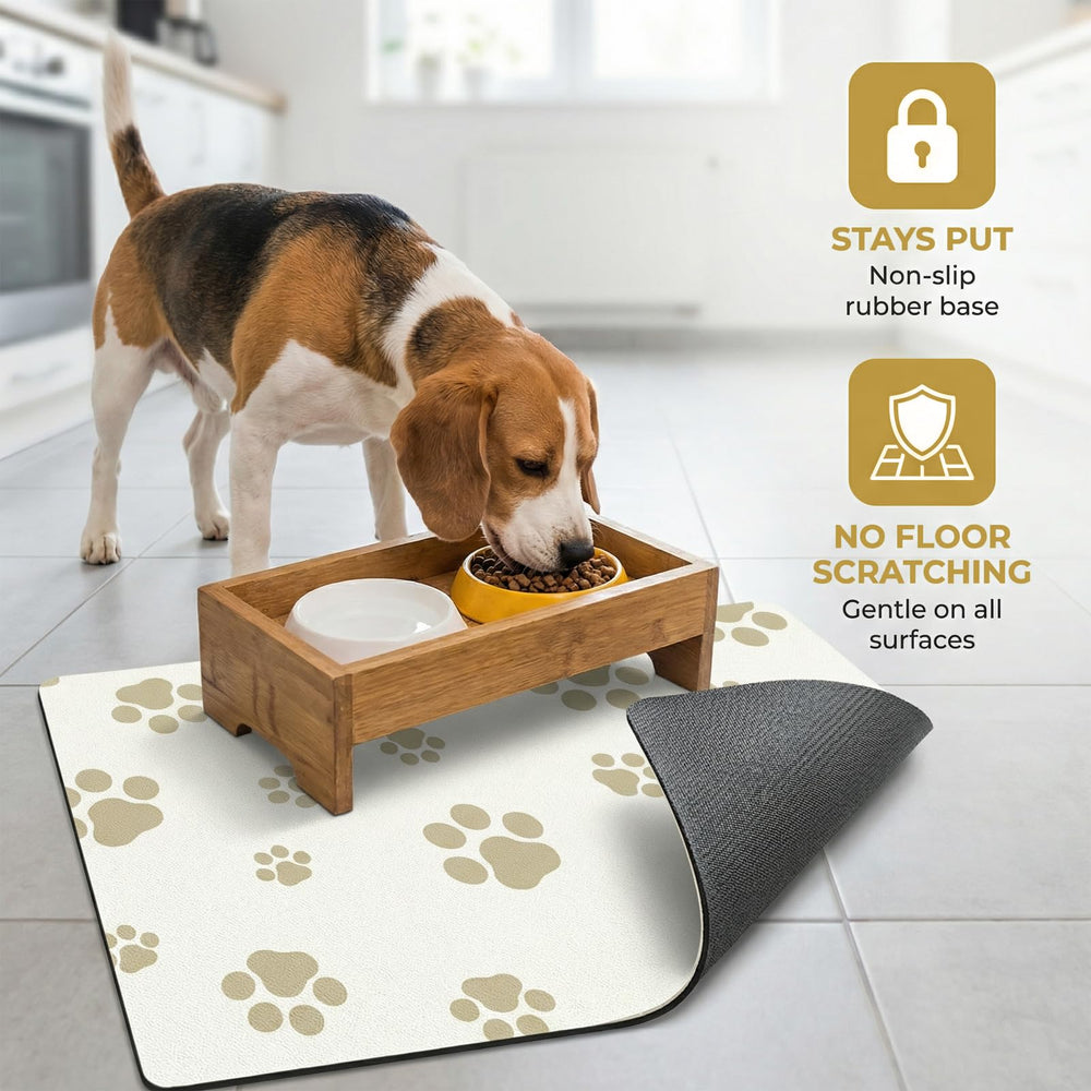 Blkjsgly Pet Feeding Mat absorbent surface shown in close-up.