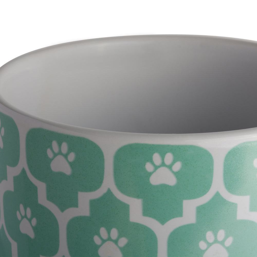 Bone Dry Pet Treat Jar lid detail showing the attached silicone.