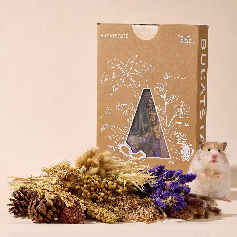 BUCATSTATE natural hamster bedding displaying the blend's natural colors.