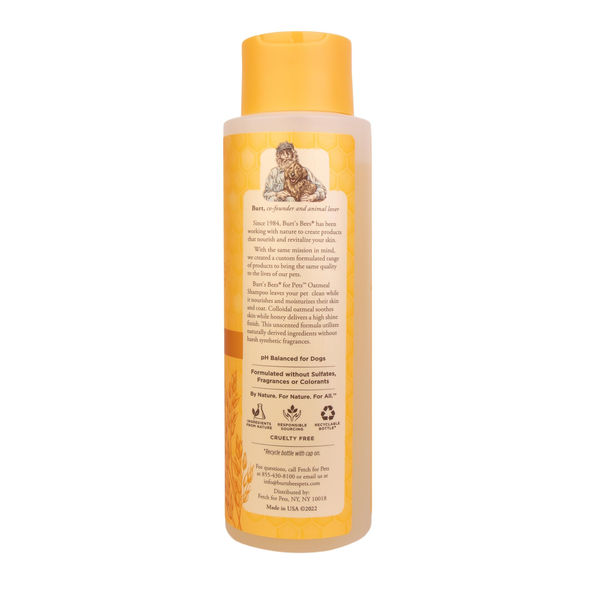BURT'S BEES FOR PETS Oatmeal Dog Shampoo rinsed from a dog's coat.