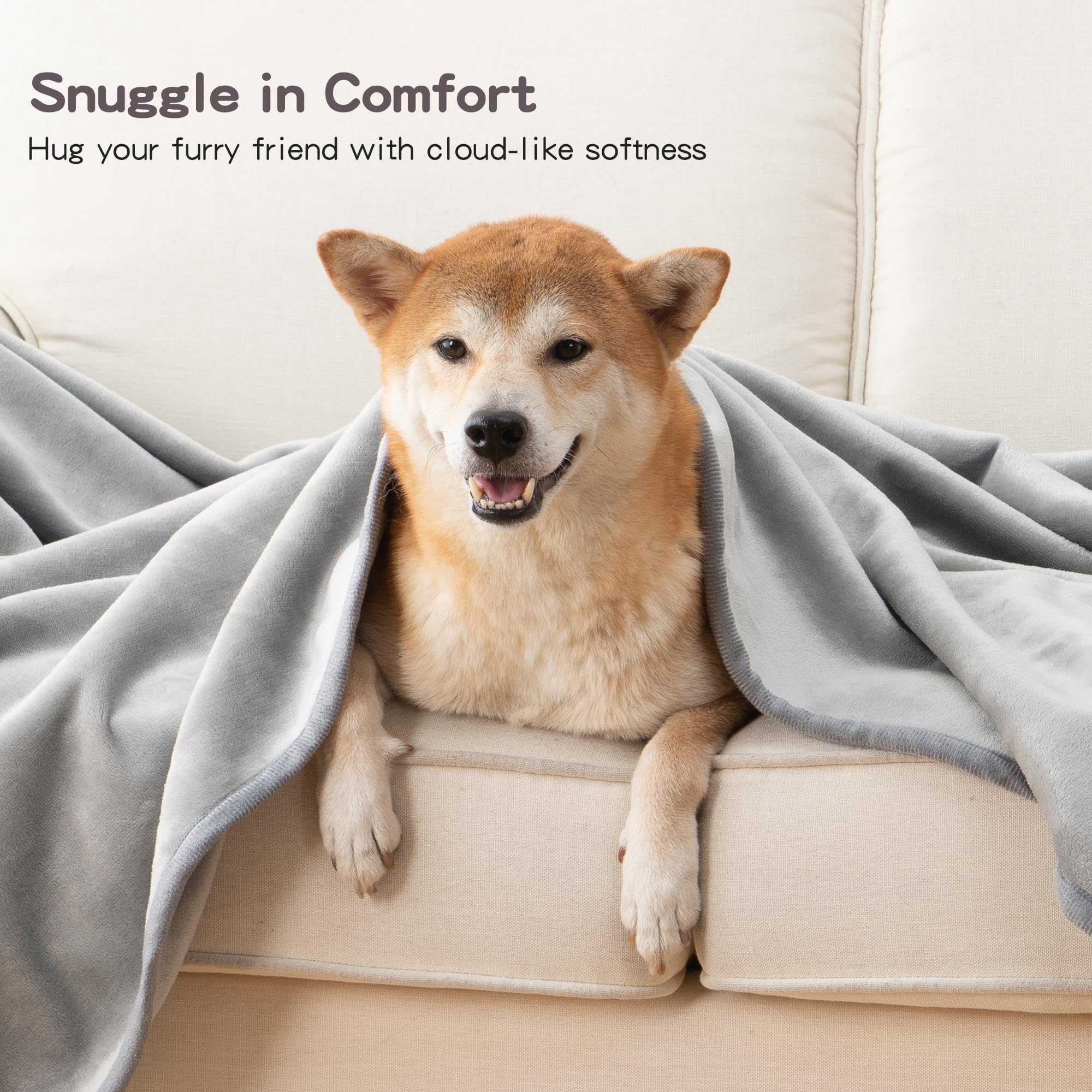 CAPT.SNOOZE waterproof blanket shown in its available size options.
