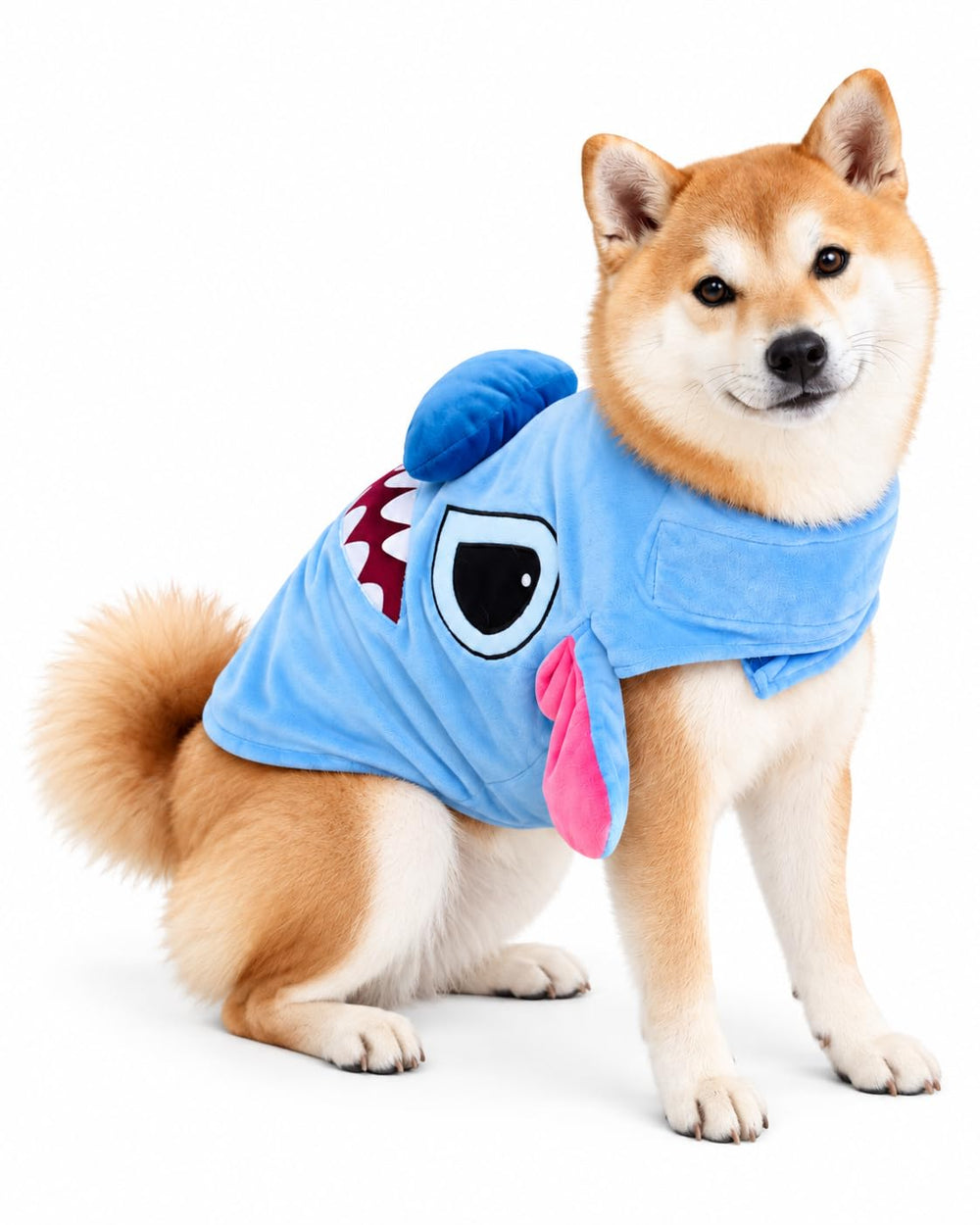 ComfyCamper 3D blue alien dog cape close-up showing its eyes, nose, and pink ears.