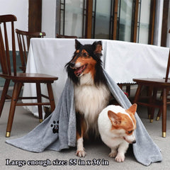 Close-up of the high-density microfiber on the Dogvingpk dog towel.