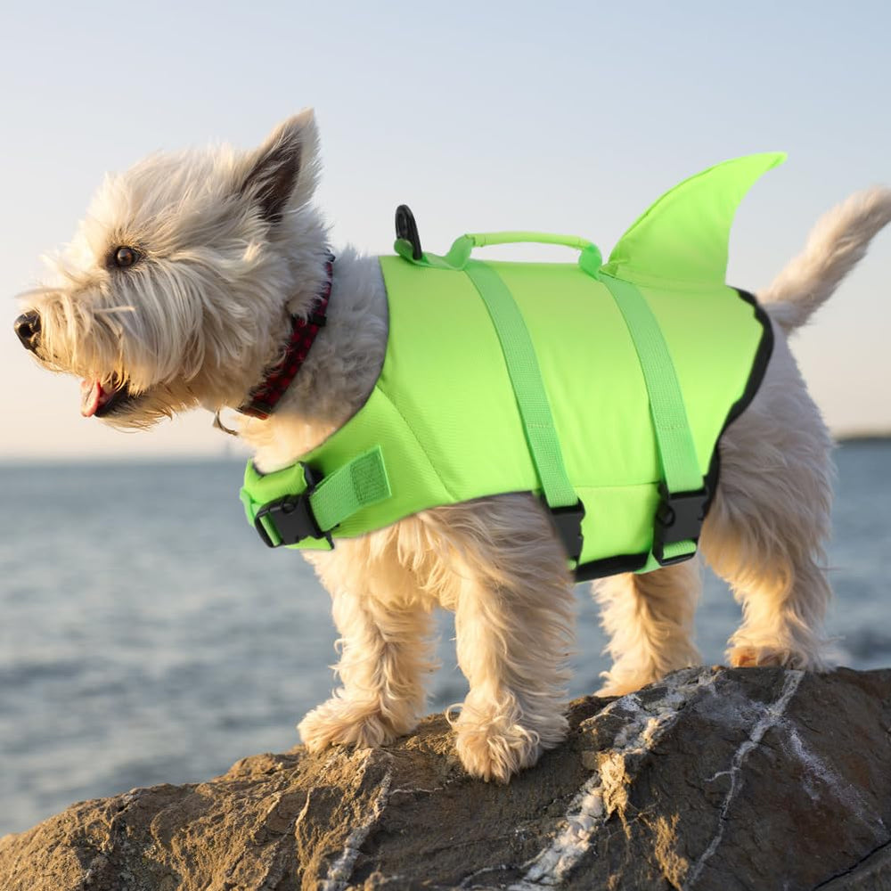EMUST dog life jacket mesh fabric shown in close detail.