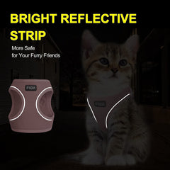 Fida dog harness showing the reflective strips.