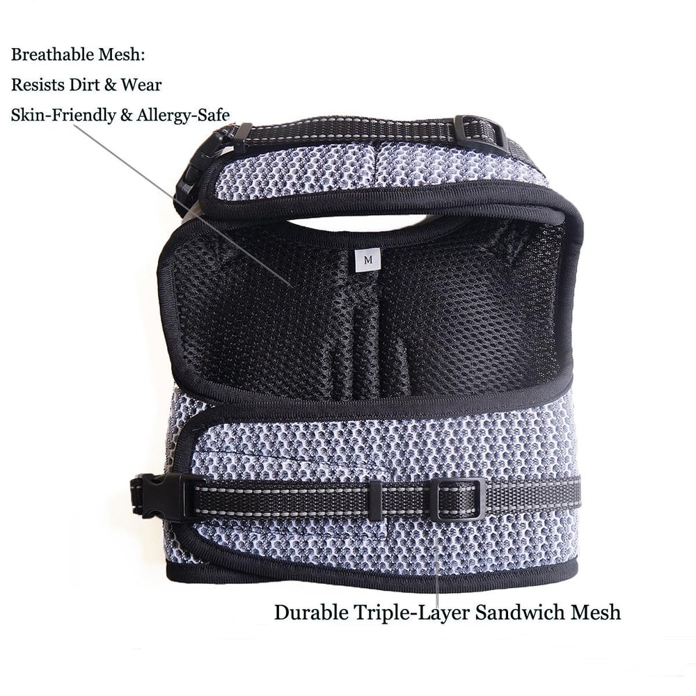 Hilspace Dachshund Harness close-up showing the breathable sandwich mesh.