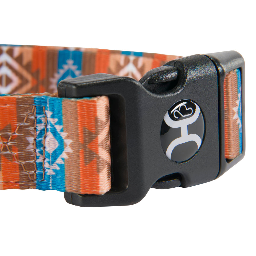 HOOEY Nomad dog collar detail showing the plastic side-release buckle.