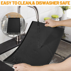 Hubulk Dog Feeding Mat shown during dishwasher cleaning.