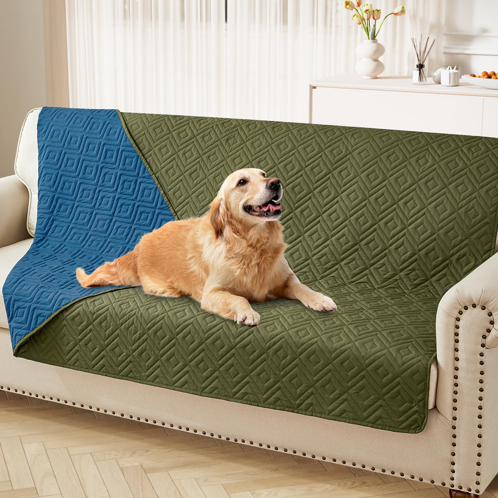 hyha Waterproof Reversible Dog Blanket shown from the front.