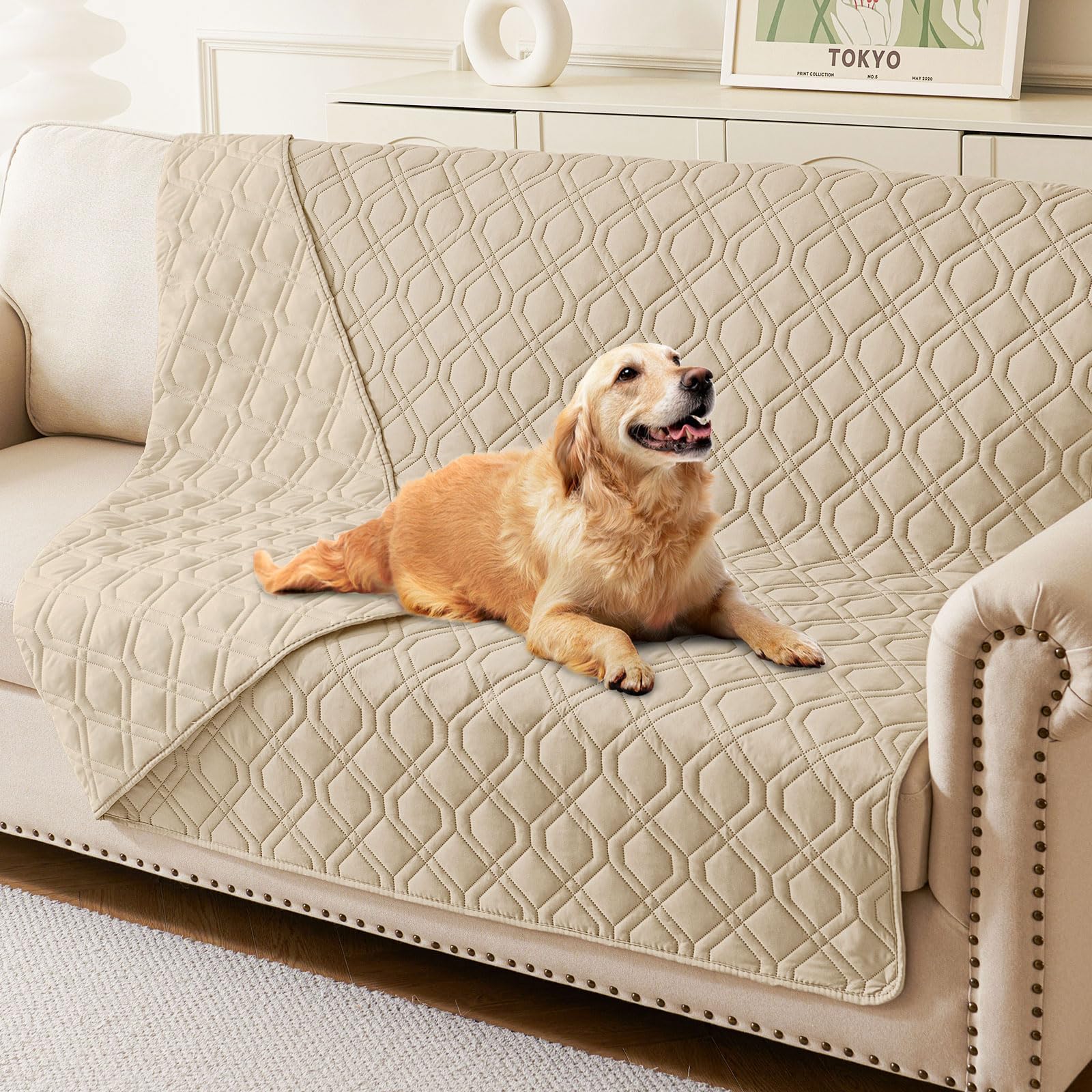 hyha Waterproof Dog Bed Blanket shown as a full pet blanket.