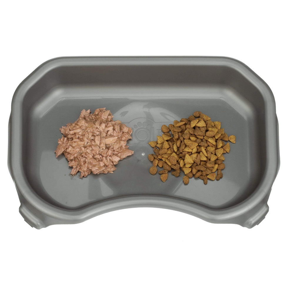 Neater Pet Brands Little Big Bowl set up for outdoor use.