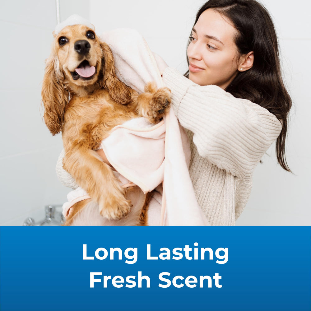PetAg Oatmeal ’n Baking Soda dog conditioner bottle in the bundle.