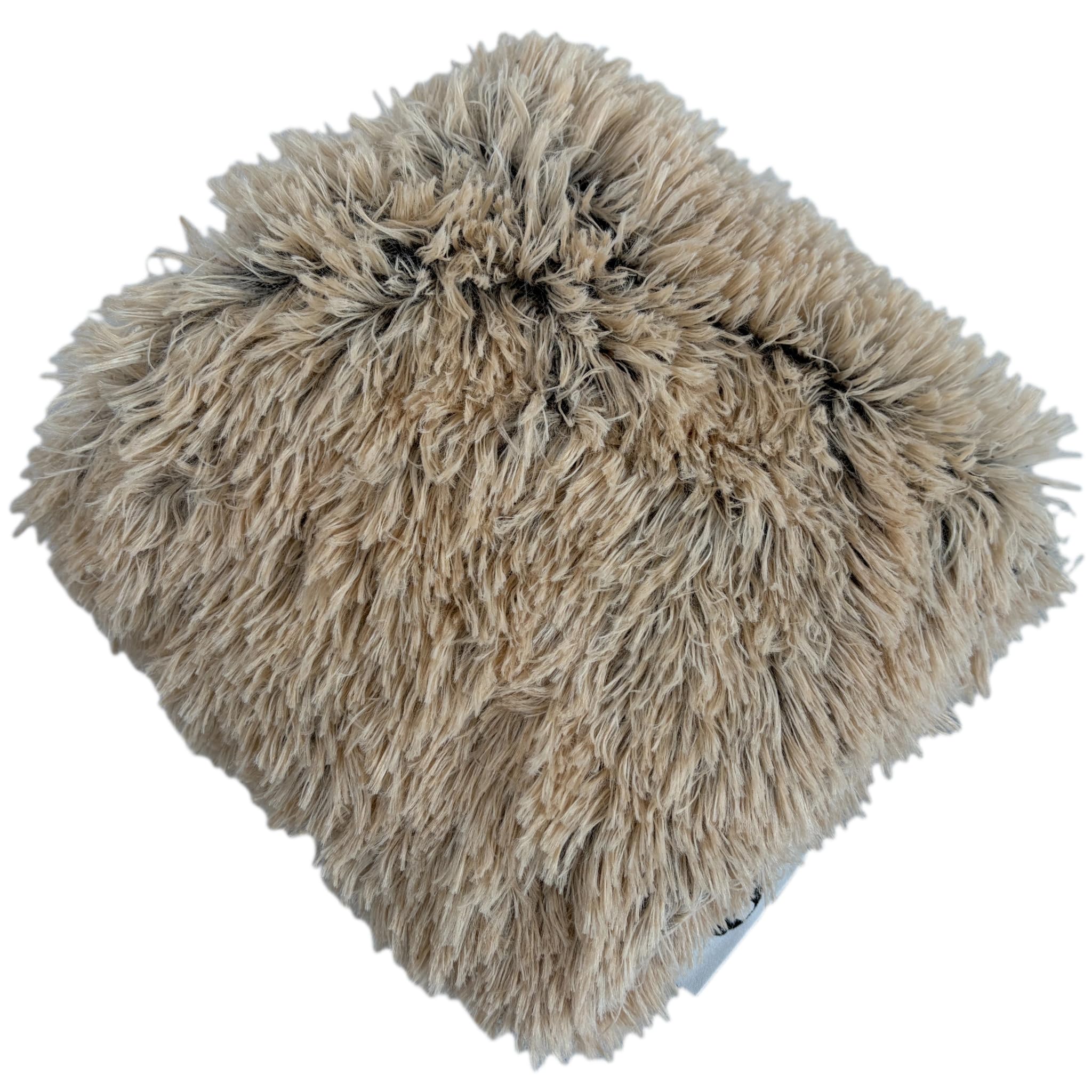 Close-up showing reinforced stitching on the PJYuCien dog blanket.