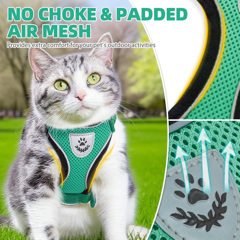 PUPTECK cat harness and leash set with a close view of its breathable mesh fabric.