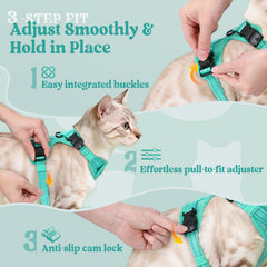 rabbitgoo Cat Harness and Leash detail showing their reflective strips.