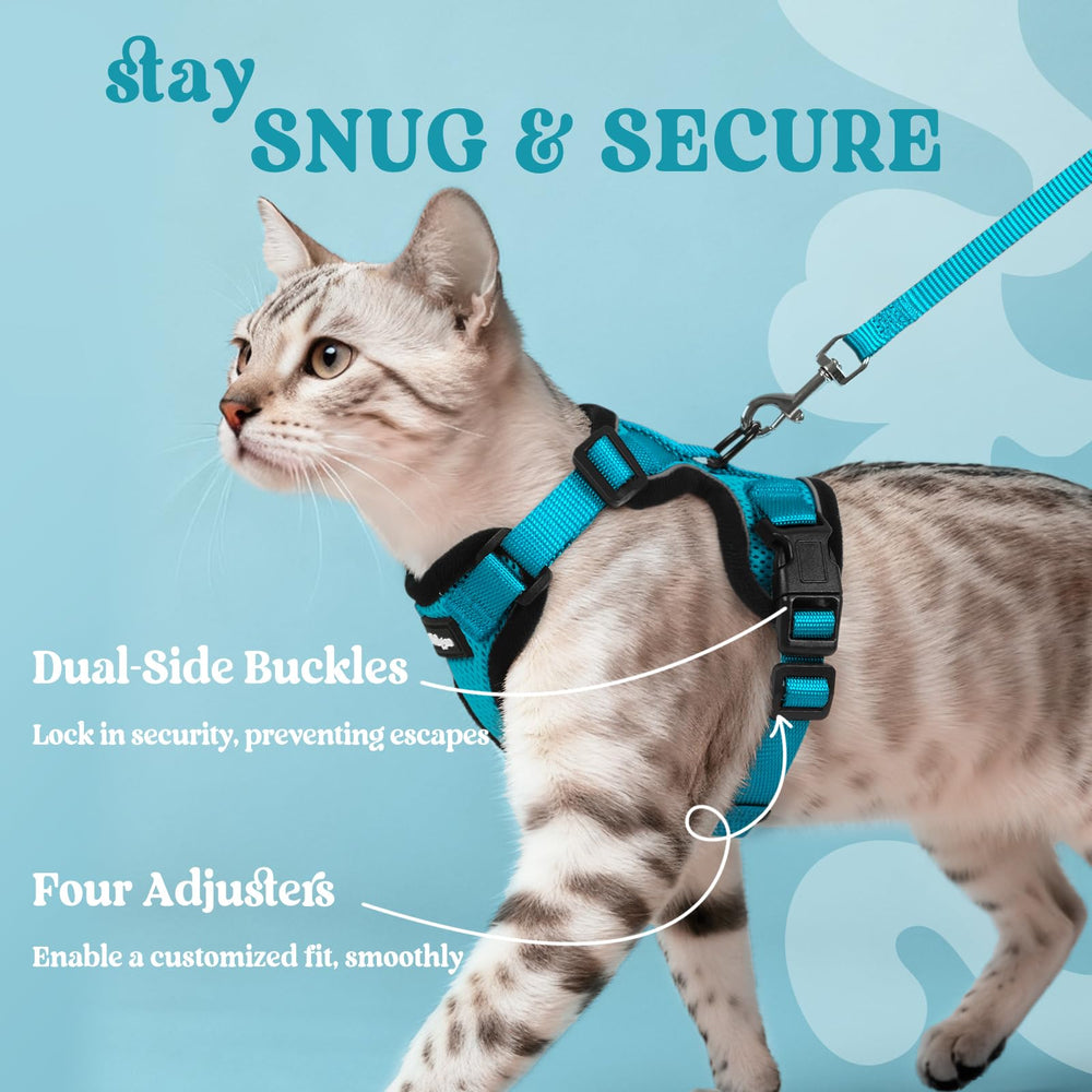 rabbitgoo cat harness detail showing reflective strips for low-light visibility.
