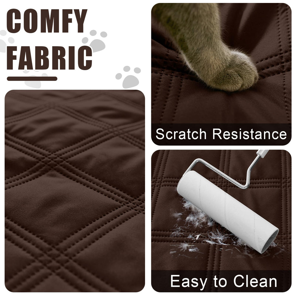 Smiry Waterproof Dog Blanket detail showing the waterproof inner layer.