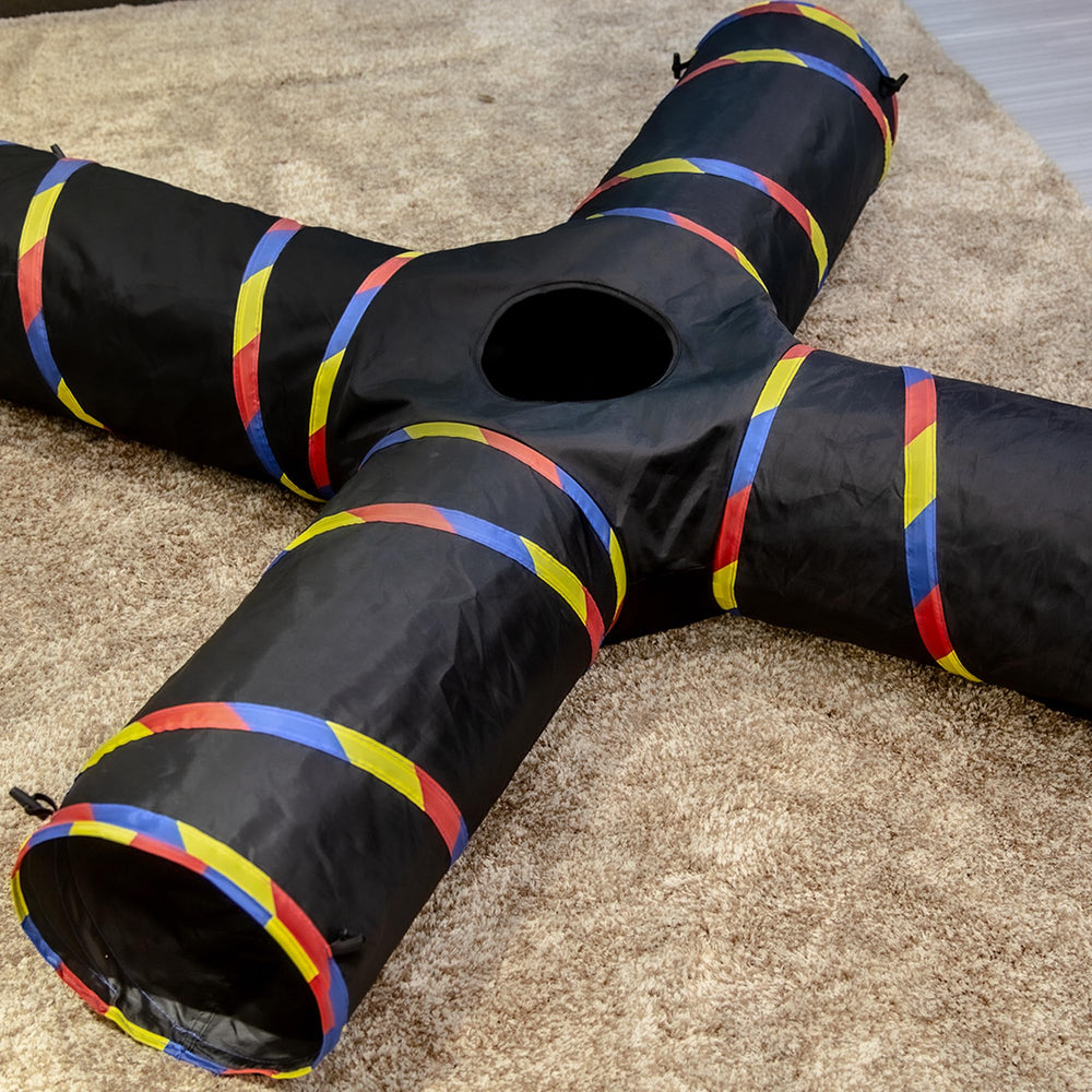 SweetBin cat tunnel showing the buckles used to connect multiple tunnels.