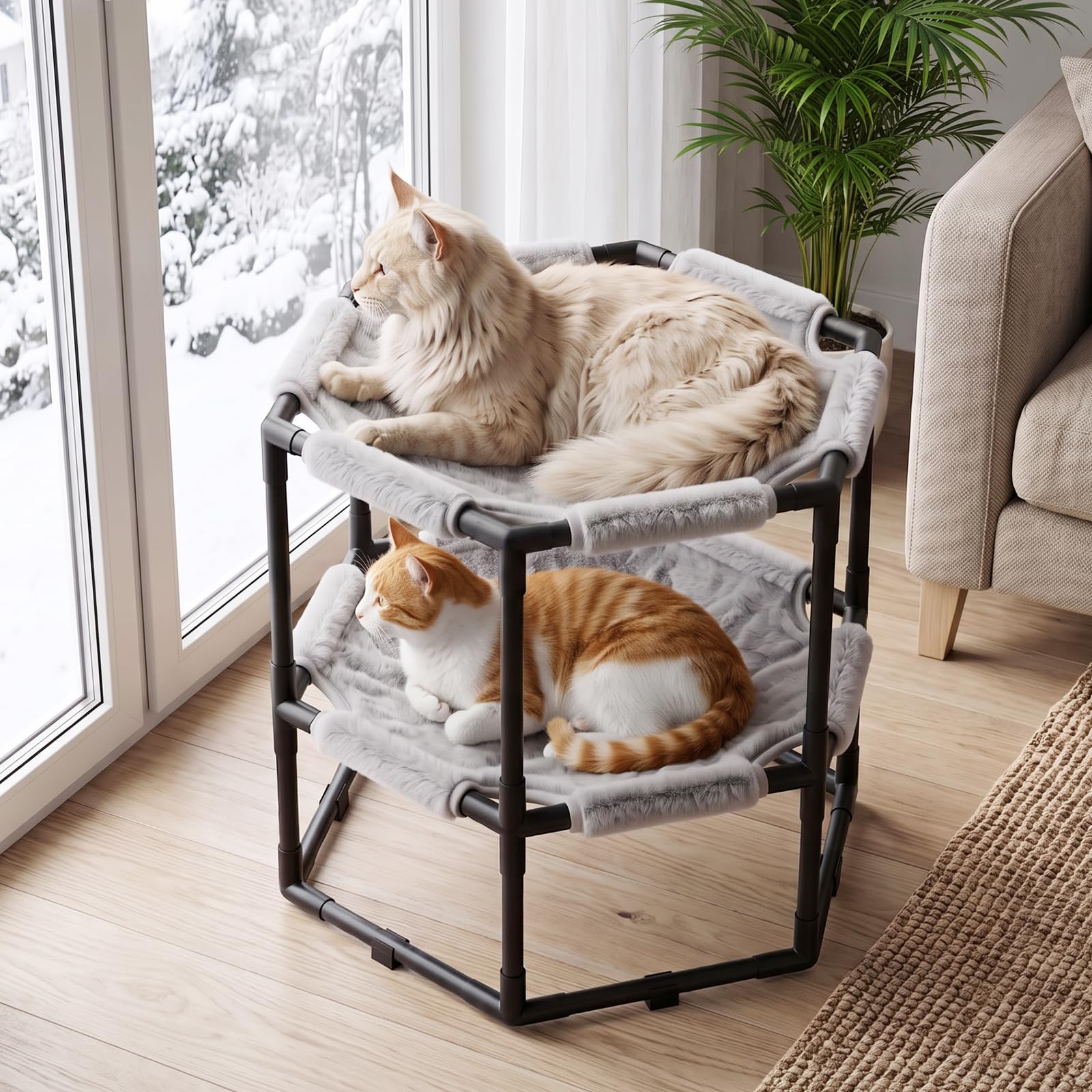 Tresbro cat hammock bed base detail showing an anti-slip rubber pad.