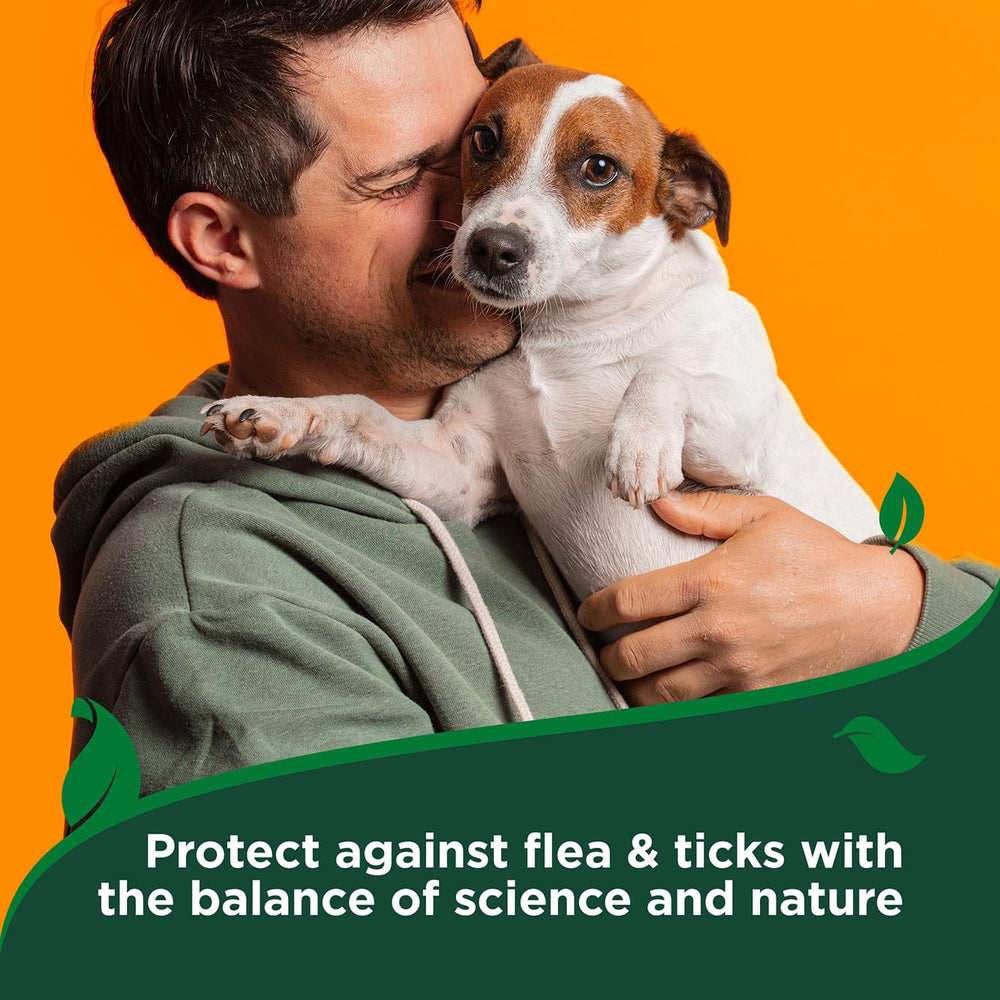 Vet’s Best flea and tick shampoo shown being used during a dog’s bath.