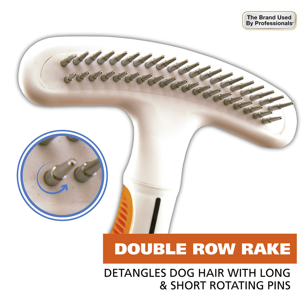 Wahl 2-in-1 pet rake close-up focused on the hair shedding blade.