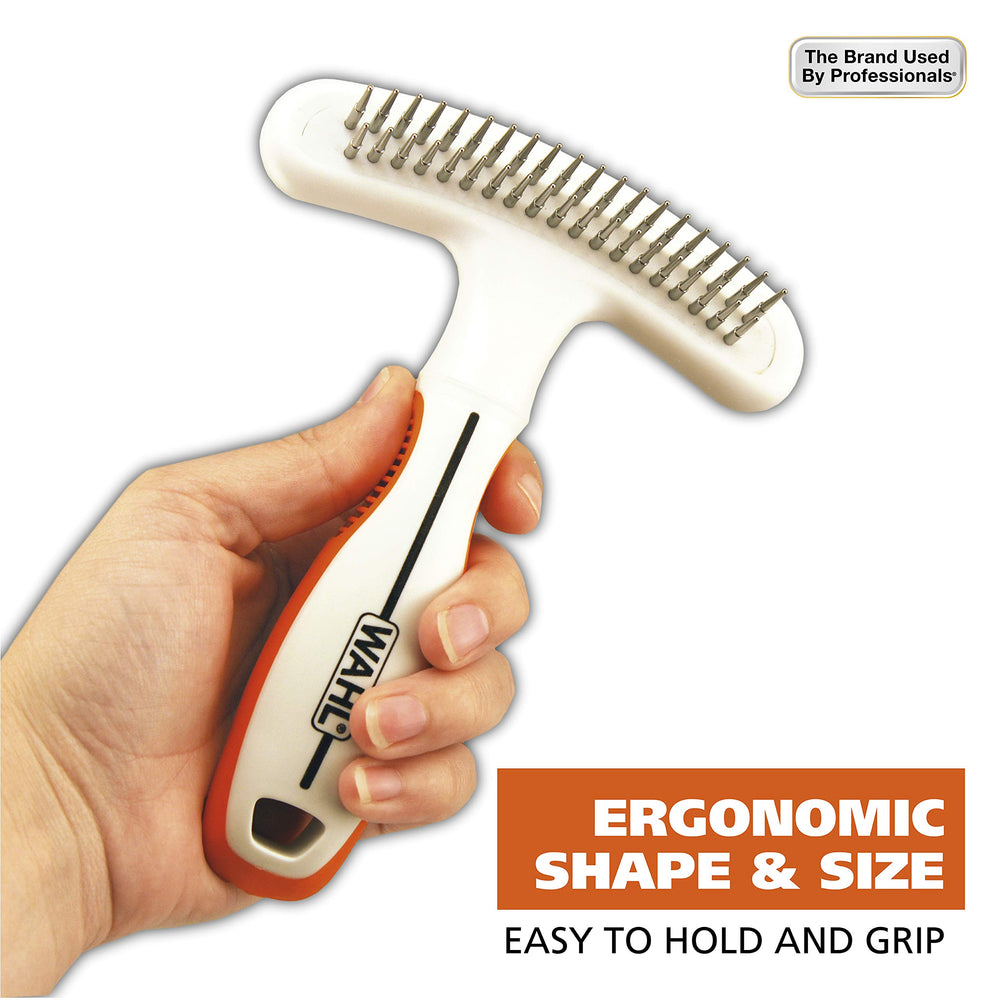 Wahl 2-in-1 pet rake shown in profile to display its overall shape.