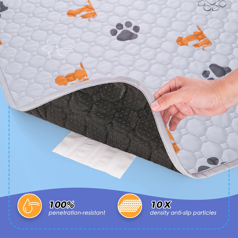WanpeeGoo washable pee pad with a close-up view of the knitted surface.