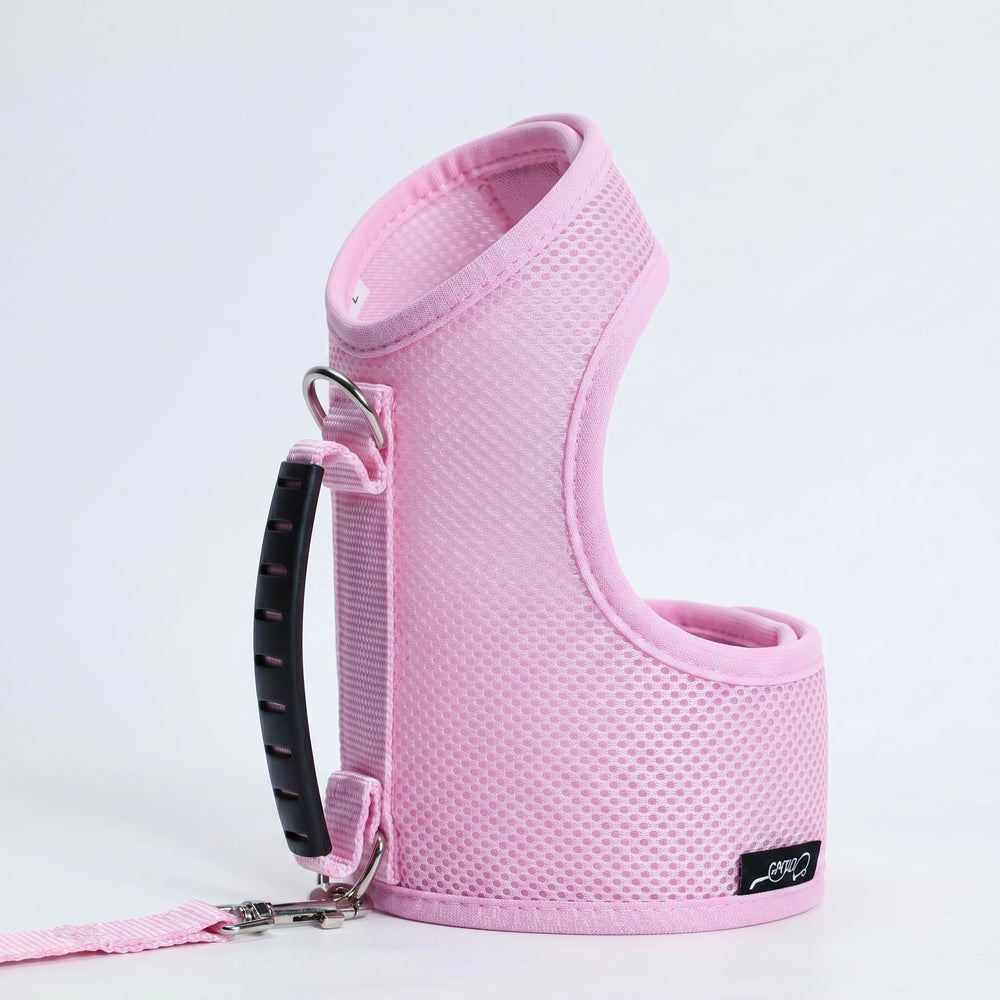 YIZHI MIAOW cat harness and leash set detail showing the padded vest construction.