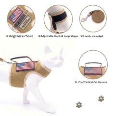 YIZHI MIAOW cat harness detail showing the padded vest construction.